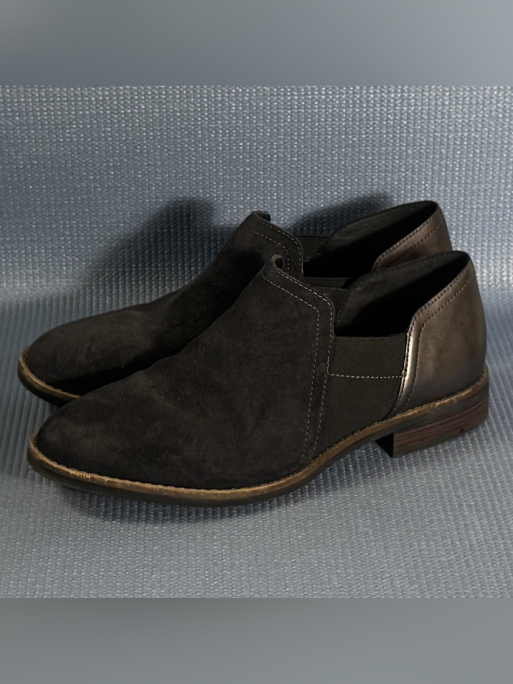 Clarks Women's Camzin Step Loafer Slip On Black Shoes Size 7.5 Wide